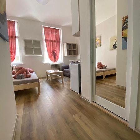 Garsoniera Ostrava City Centr, Na Hradbach 118 Ngoại thất bức ảnh