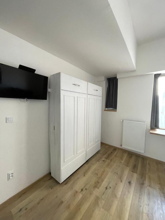 Garsoniera Ostrava City Centr, Na Hradbach 118 Ngoại thất bức ảnh
