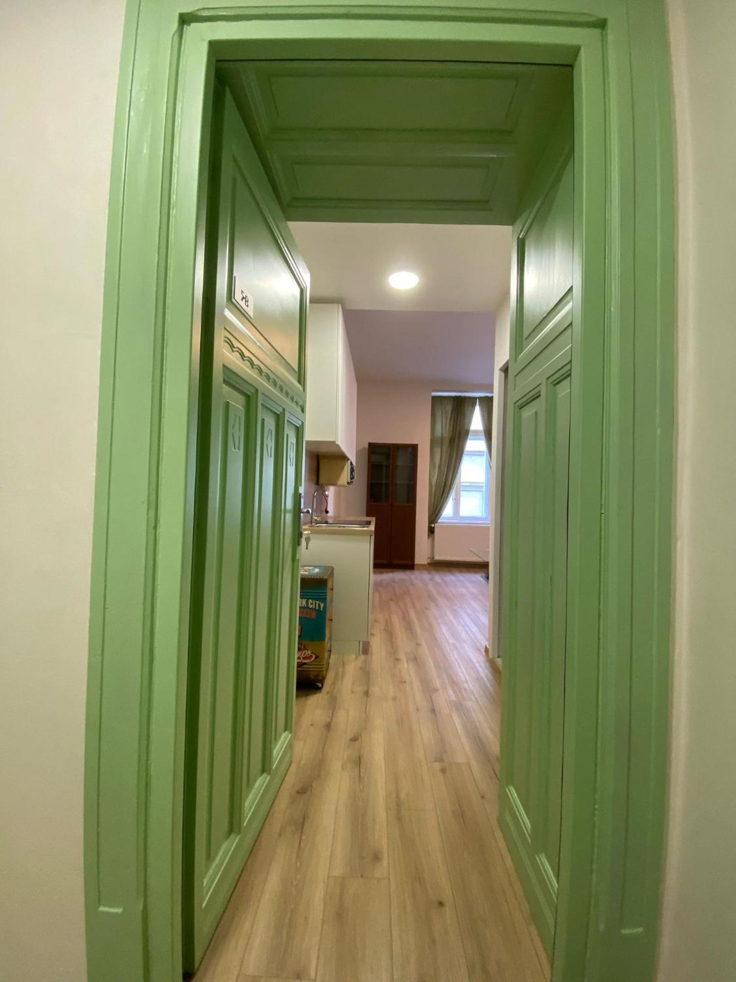 Garsoniera Ostrava City Centr, Na Hradbach 118 Ngoại thất bức ảnh