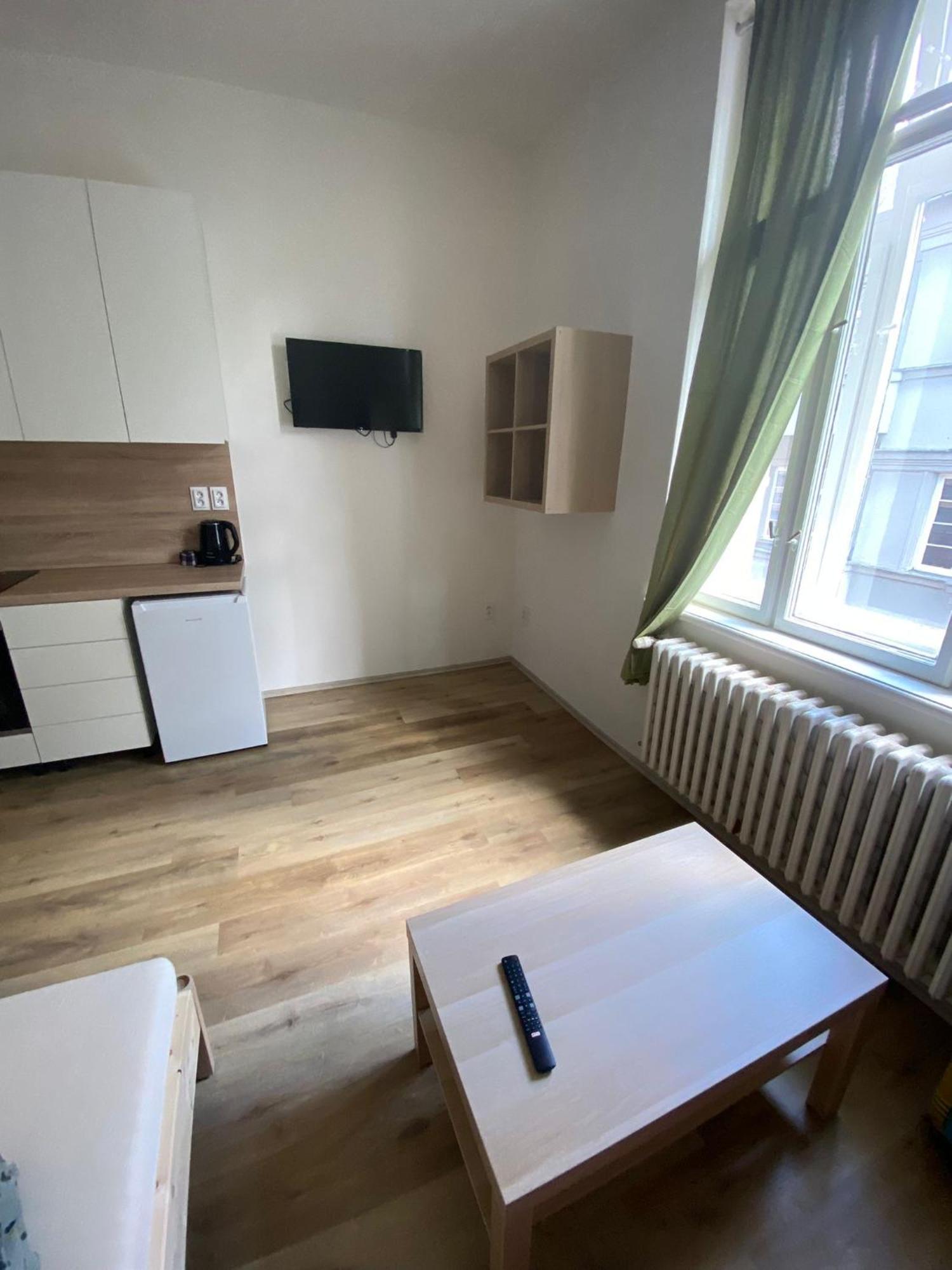 Garsoniera Ostrava City Centr, Na Hradbach 118 Ngoại thất bức ảnh